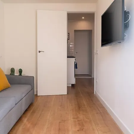 Vibe By Olala Homes הוספיטלט דה יוברגאט