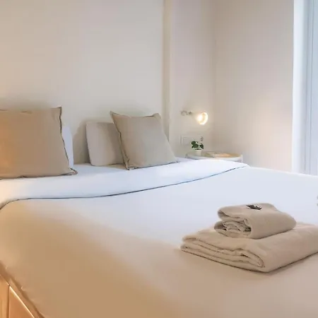 Vibe By Olala Homes דירה