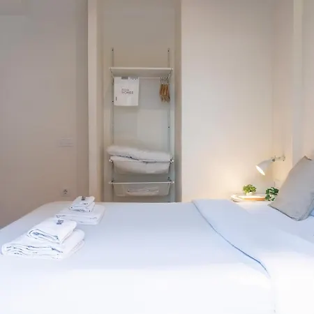 Vibe By Olala Homes הוספיטלט דה יוברגאט