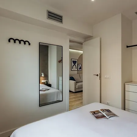 Vibe By Olala Homes דירה