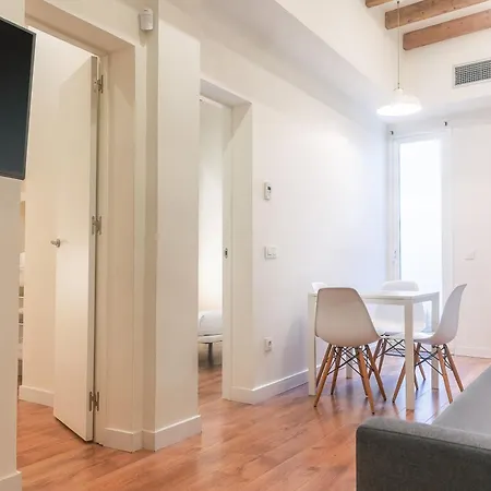 Vibe By Olala Homes דירה הוספיטלט דה יוברגאט