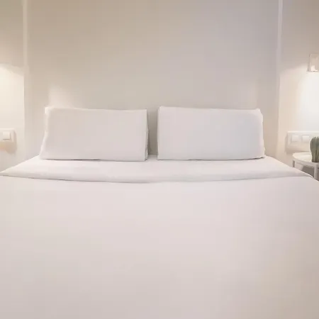 Vibe By Olala Homes * הוספיטלט דה יוברגאט